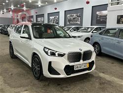 بي ام دبليو iX1